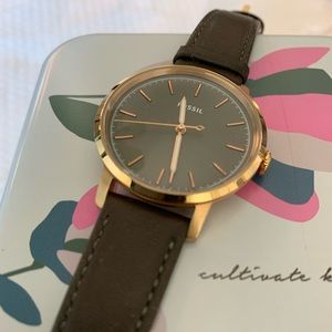 FOSSIL 🦕 Rose Gold/leather watch NWOT